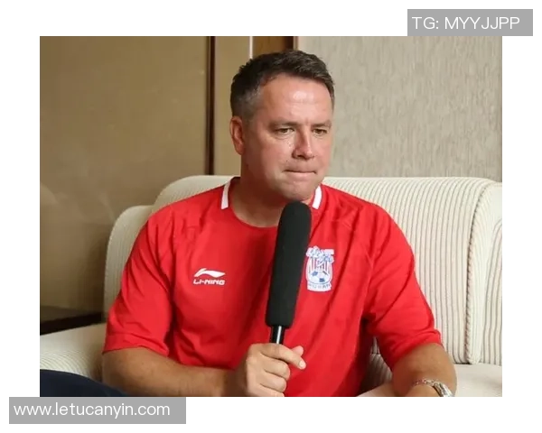 欧文足球明星的传奇故事与辉煌成就解析 欧文足球明星的传奇故事与辉煌成就解析