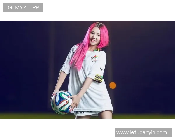 用足球明星的魅力装点你的生活墙面，打造属于你的运动梦想空间