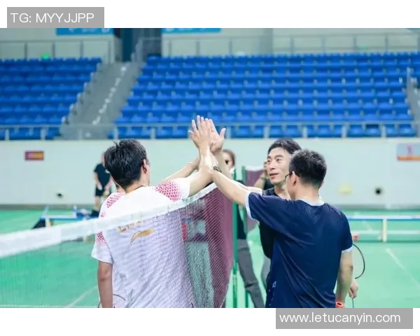 重庆羽毛球队在邀请赛中的耐力表现分析与精彩瞬间回顾