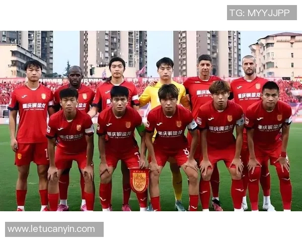 重庆足球队实力强劲荣登全国第四名引发球迷热议 重庆足球队实力强劲荣登全国第四名引发球迷热议